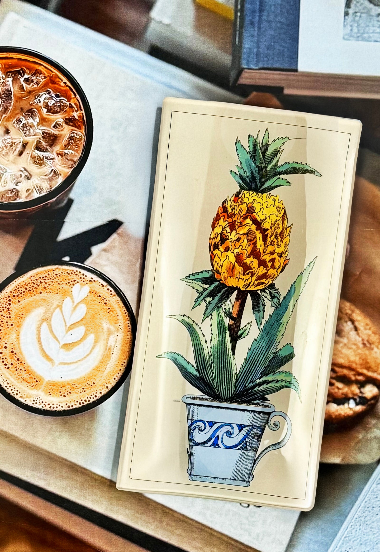 Hawaiian Planted Pineapple Glass Decoupage Tray